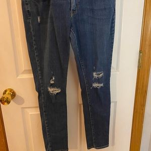 Levi size 32 skinny 721